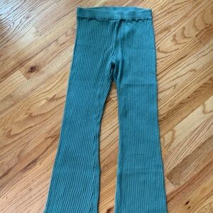 Forever 21 Pants & Jumpsuits/ Green Ribbed Knit Flare Pants/Size:S